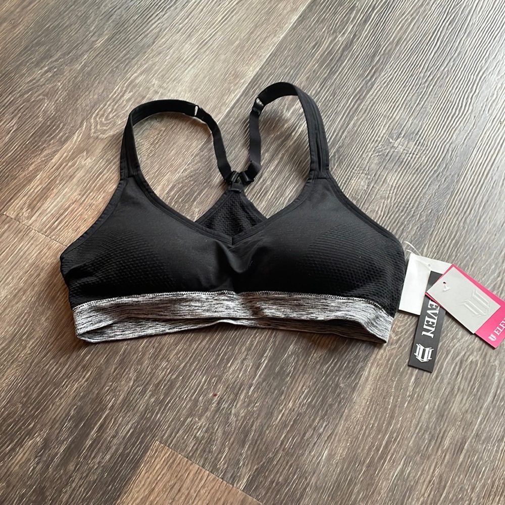 Women’s Eleven Padded Sports Bra Sz XL NWT